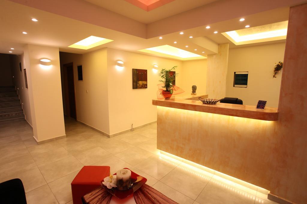 Hotel Alexandros Néoi Póroi Buitenkant foto